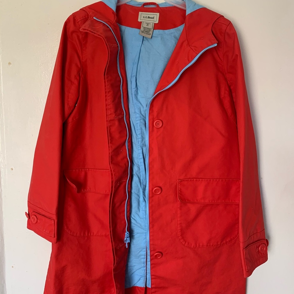L. L. Bean Women’s Raincoat / Trench - size M